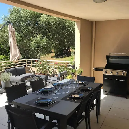 Paradisula דירה